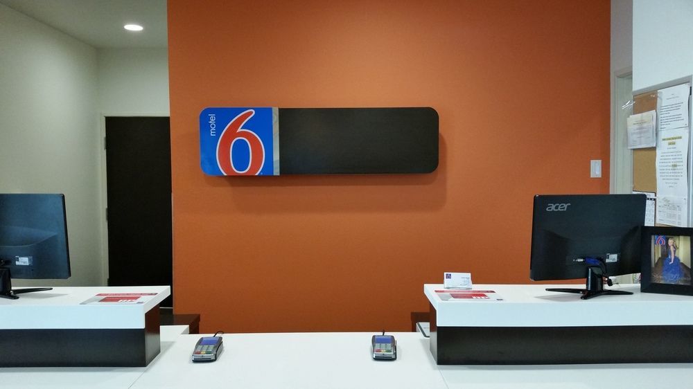 Baymont By Wyndham Williston Hotel ภายนอก รูปภาพ